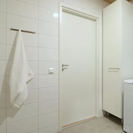 Forenom Serviced Perusmaeki 4 *
